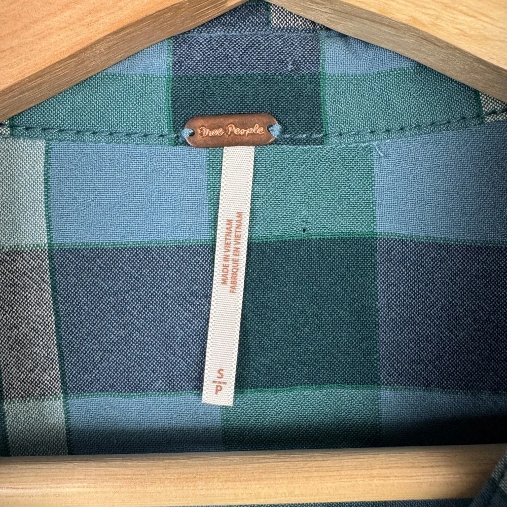Free People One of the Guys Plaid Shirt Blue Green Frayed Hem Oversized S P